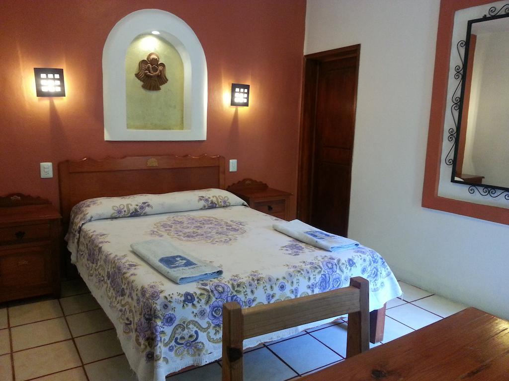 Hotel Casa Arnel Oaxaca Szoba fotó