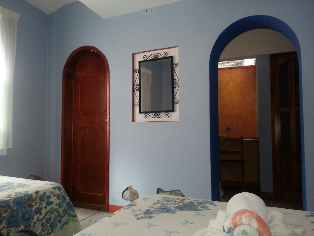 Hotel Casa Arnel Oaxaca Szoba fotó