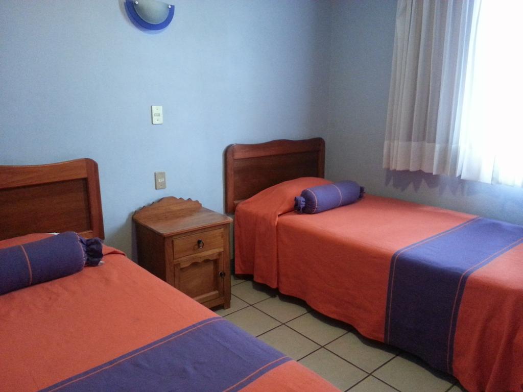 Hotel Casa Arnel Oaxaca Szoba fotó